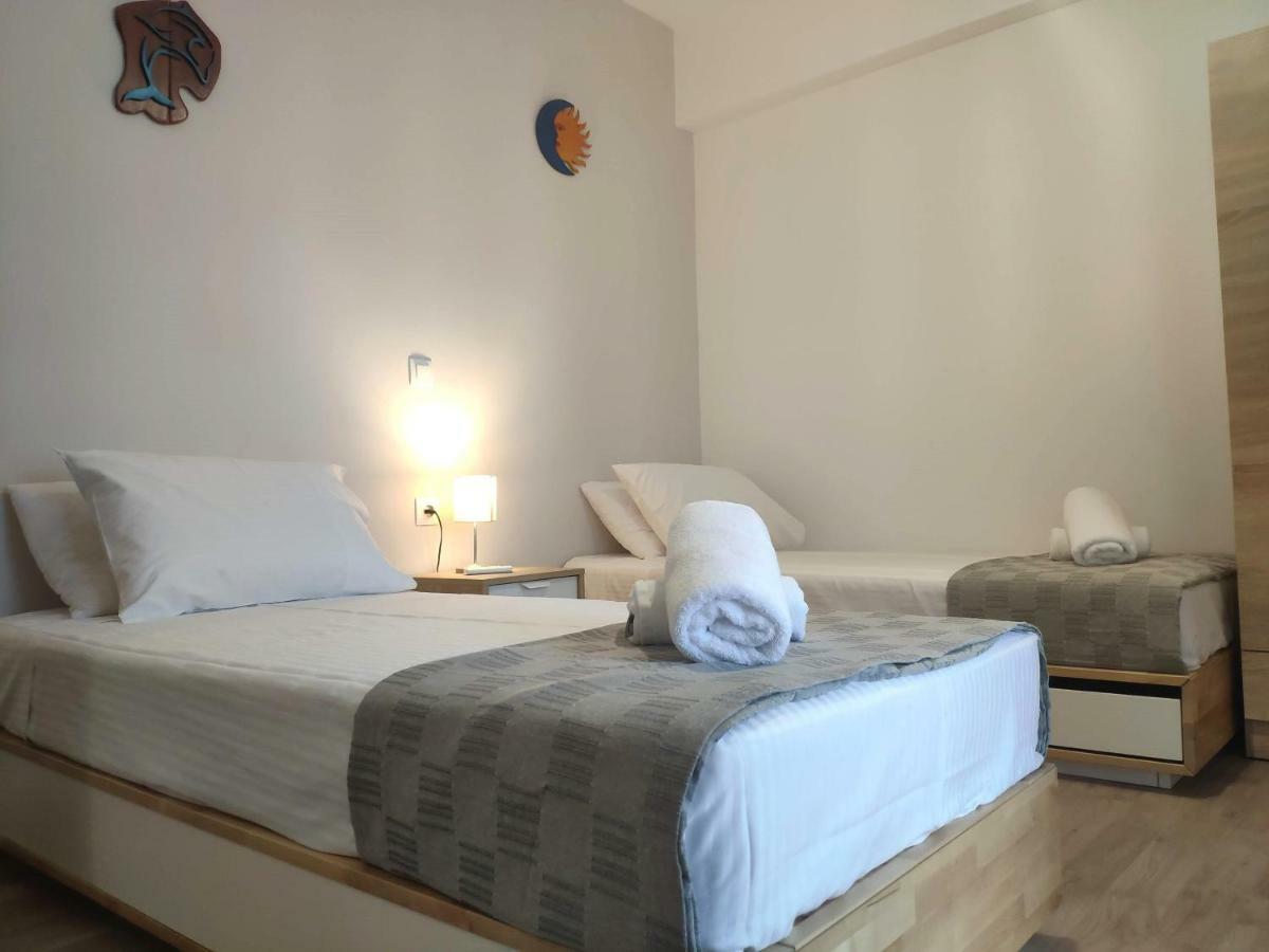 Neva Apartments By The Beach Makrýgialos Exterior foto